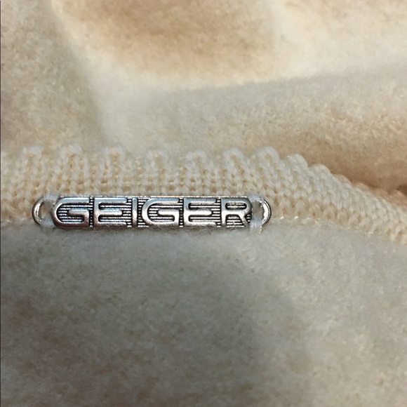 Geiger Cream colored Button down Jacket 38 - Picture 4 of 7